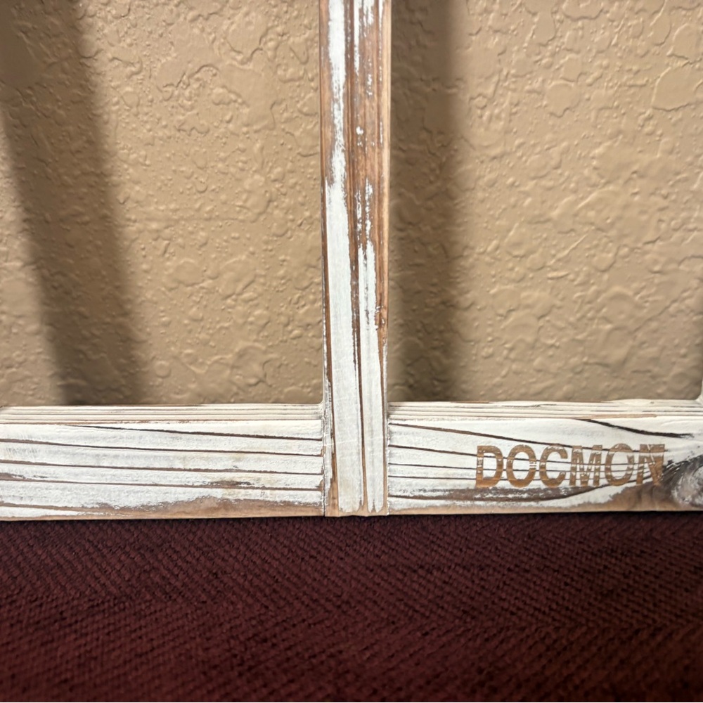 Rustic Wooden Window Frame - Picture 15 of 15